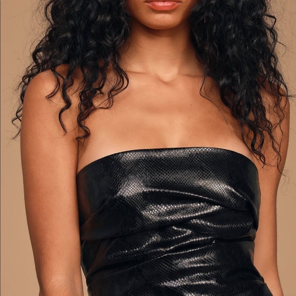 WAYF Vegan Leather Snake-Embossed Strapless Mini Dress! NeW, NEVER WORN! - Picture 3 of 6